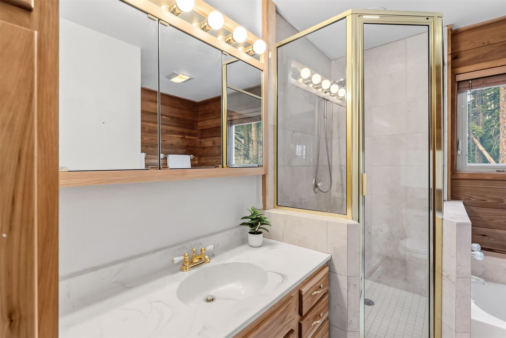 1043 Range Road Property Photo 25