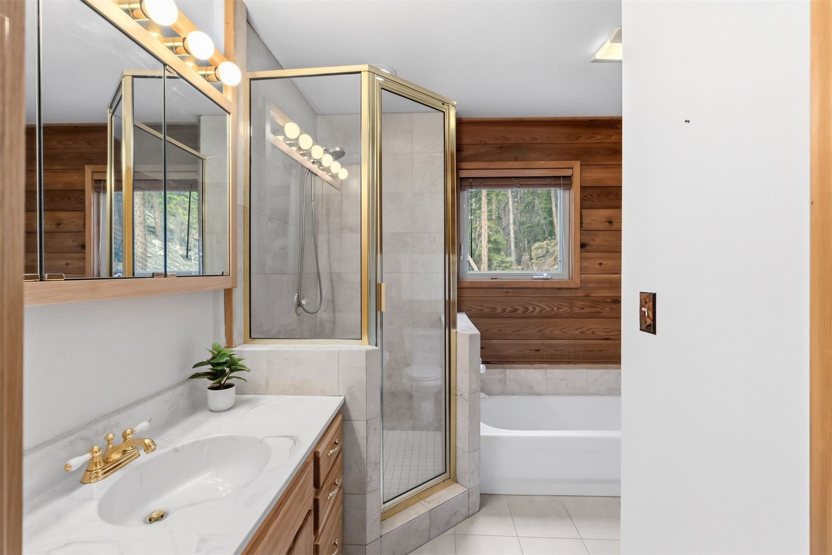 1043 Range Road Property Photo 26