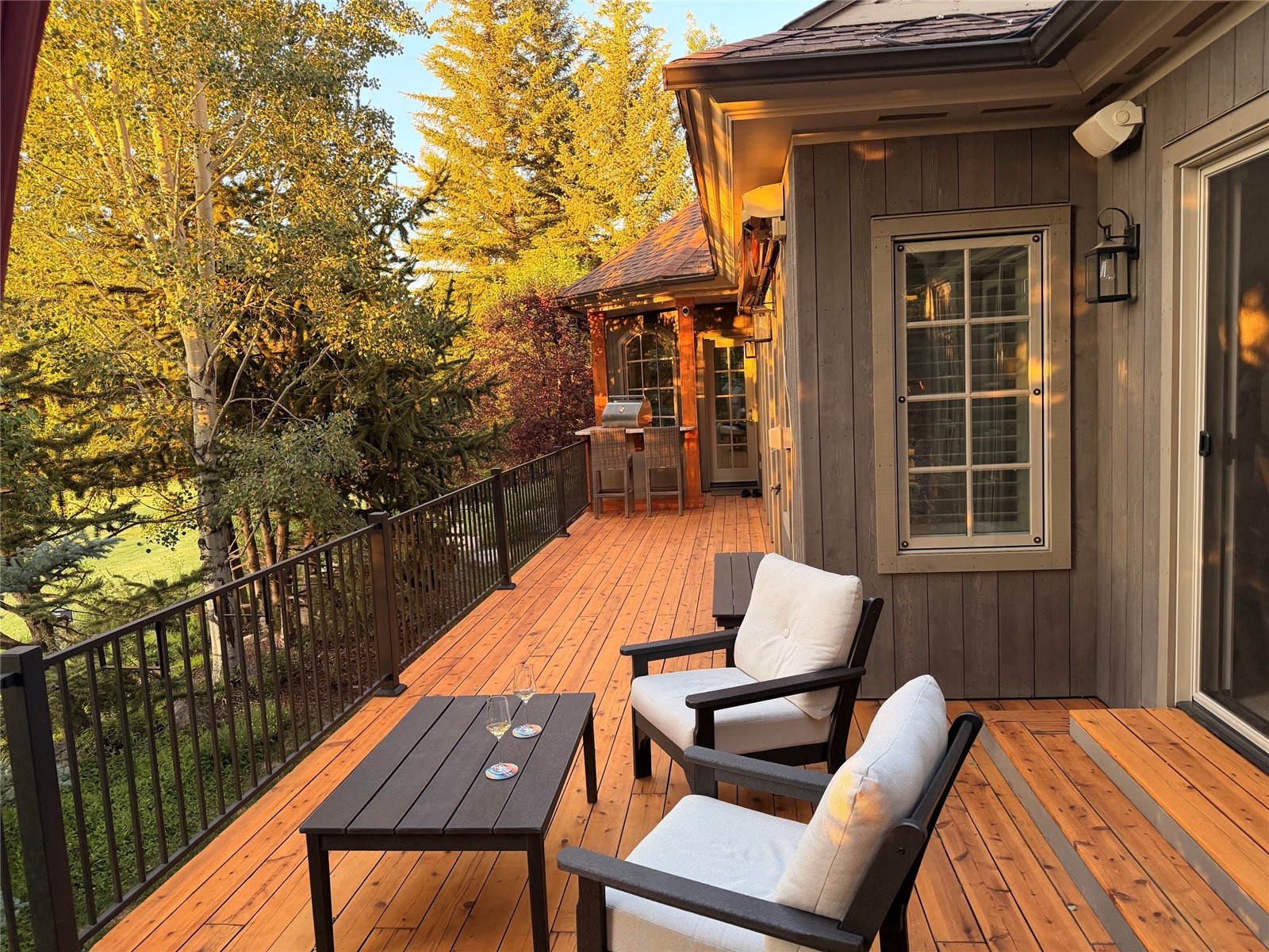 1031 Steamboat Boulevard Property Photo 6