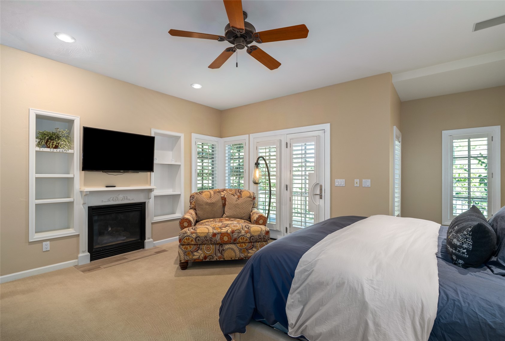1031 Steamboat Boulevard Property Photo 20