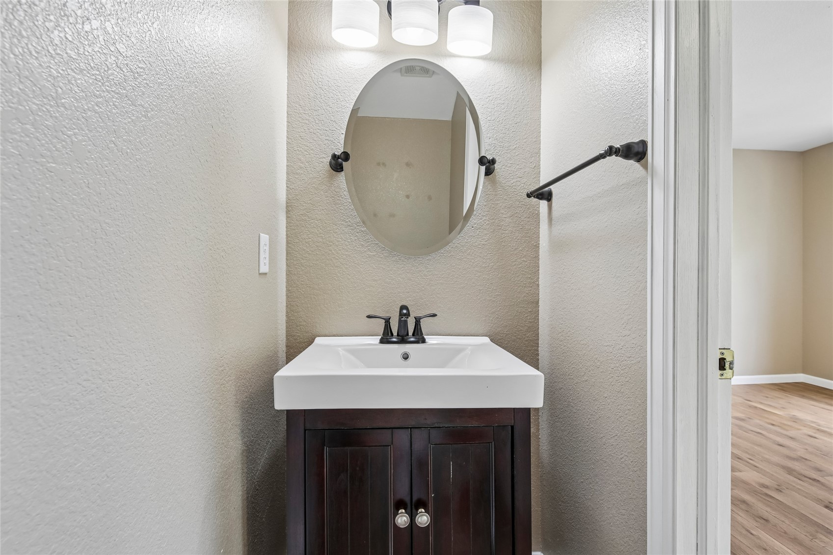 171 Buffalo Drive Property Photo 20