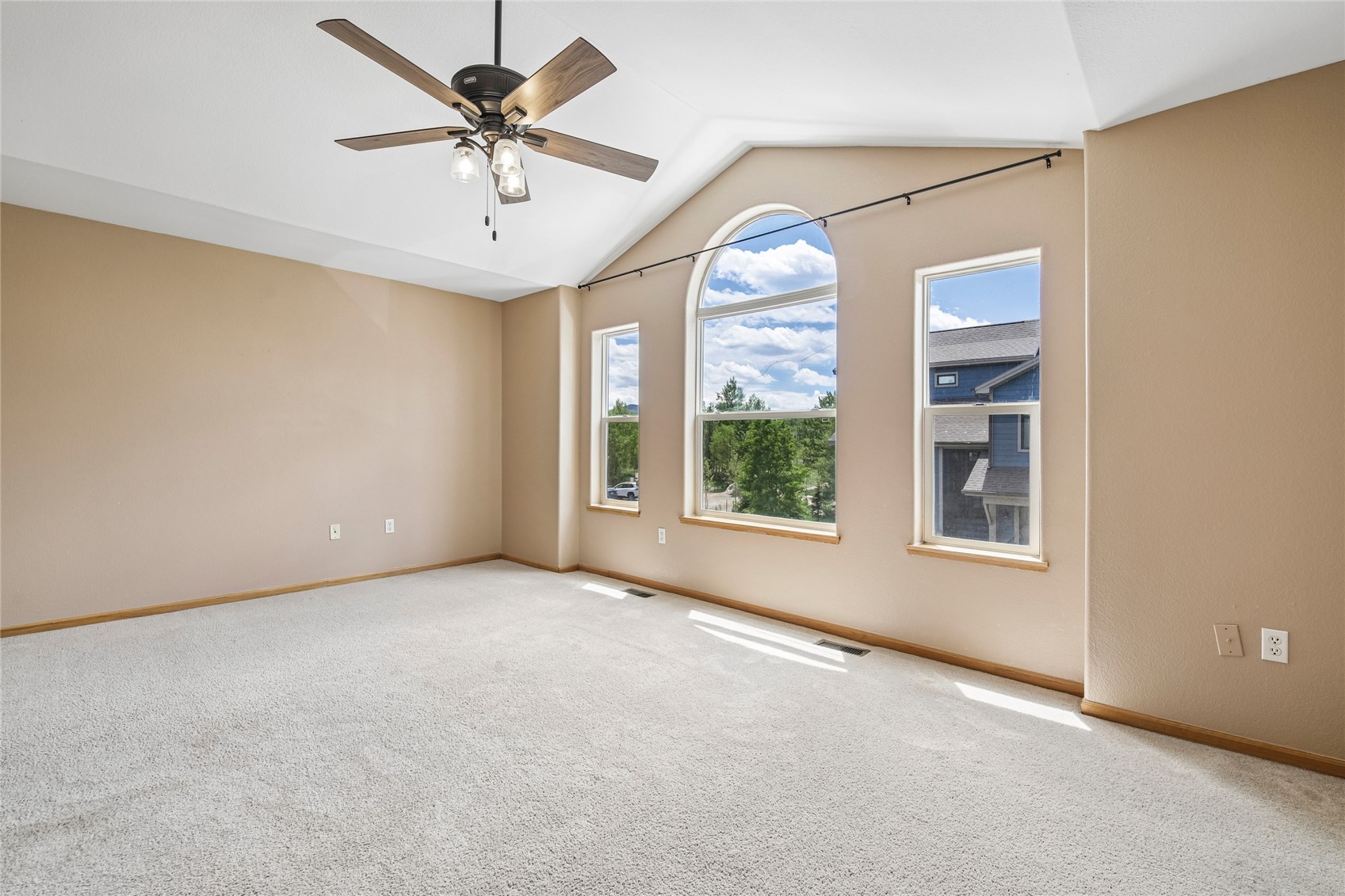 171 Buffalo Drive Property Photo 24