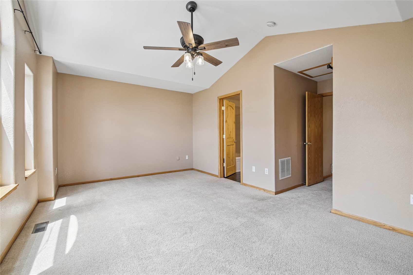 171 Buffalo Drive Property Photo 26