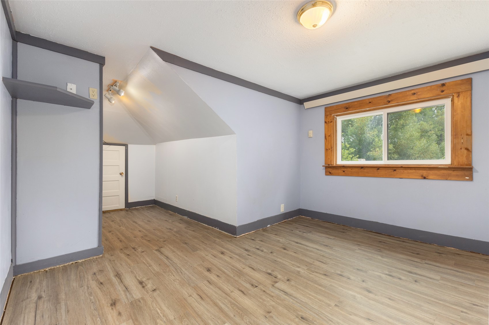 524 E Washington Avenue Property Photo 27