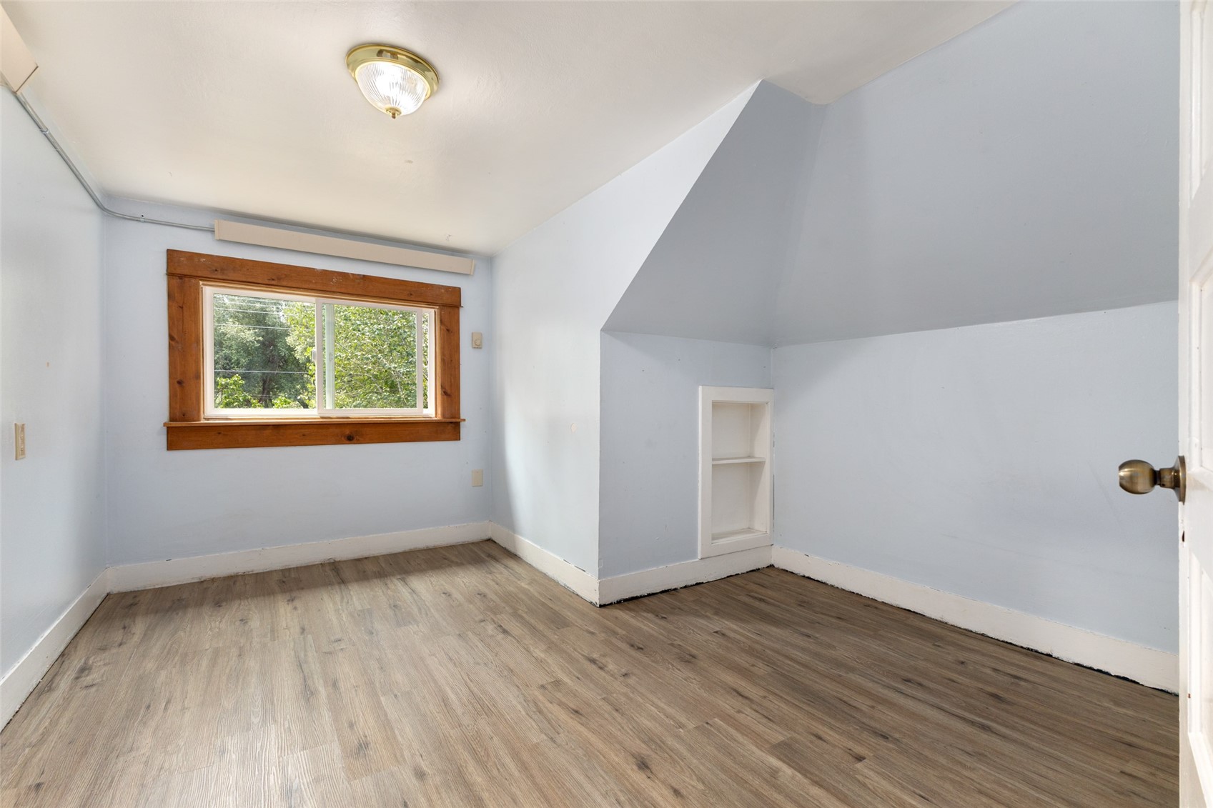 524 E Washington Avenue Property Photo 32