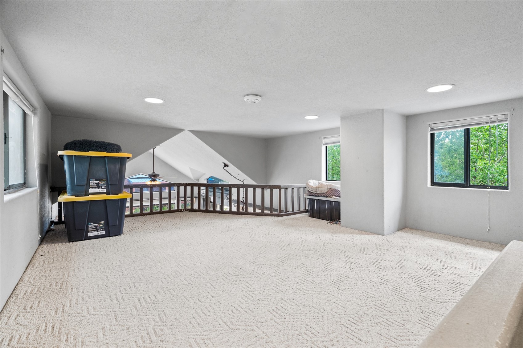 92 Sunshine Loop Property Photo 11