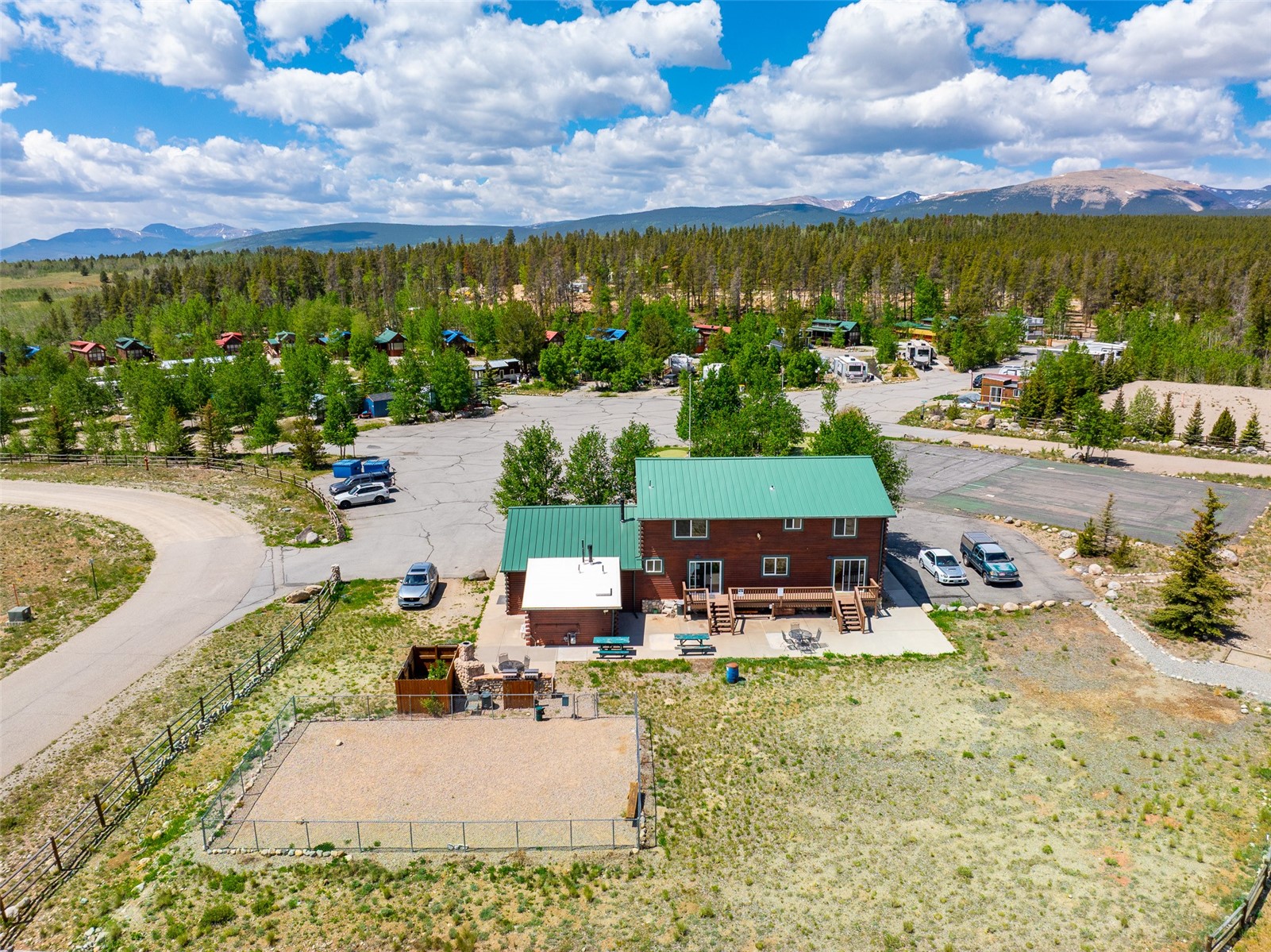 92 Sunshine Loop Property Photo 24