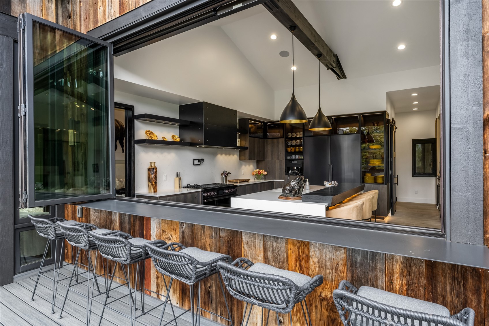 36 Rounds Road Property Photo 12