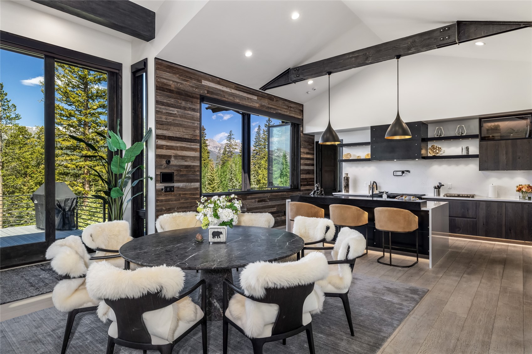 36 Rounds Road Property Photo 17