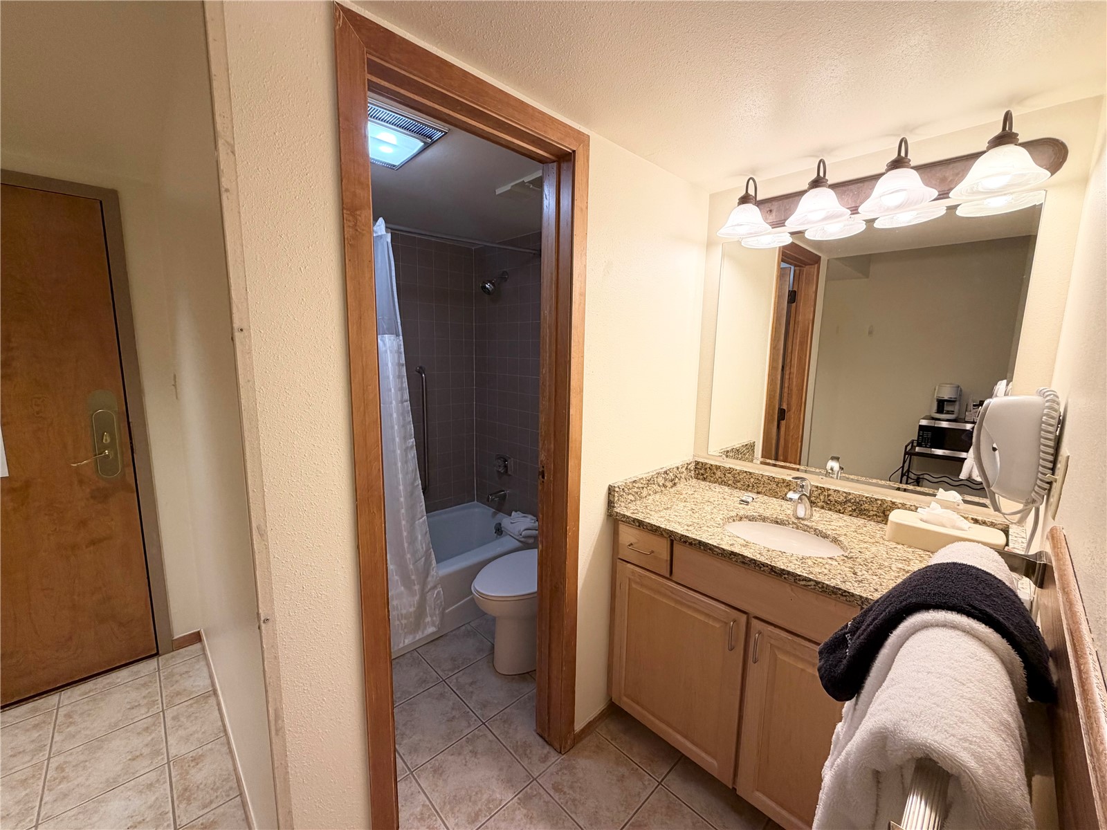 189 Ten Mile Creek Circle 332 Property Photo 6