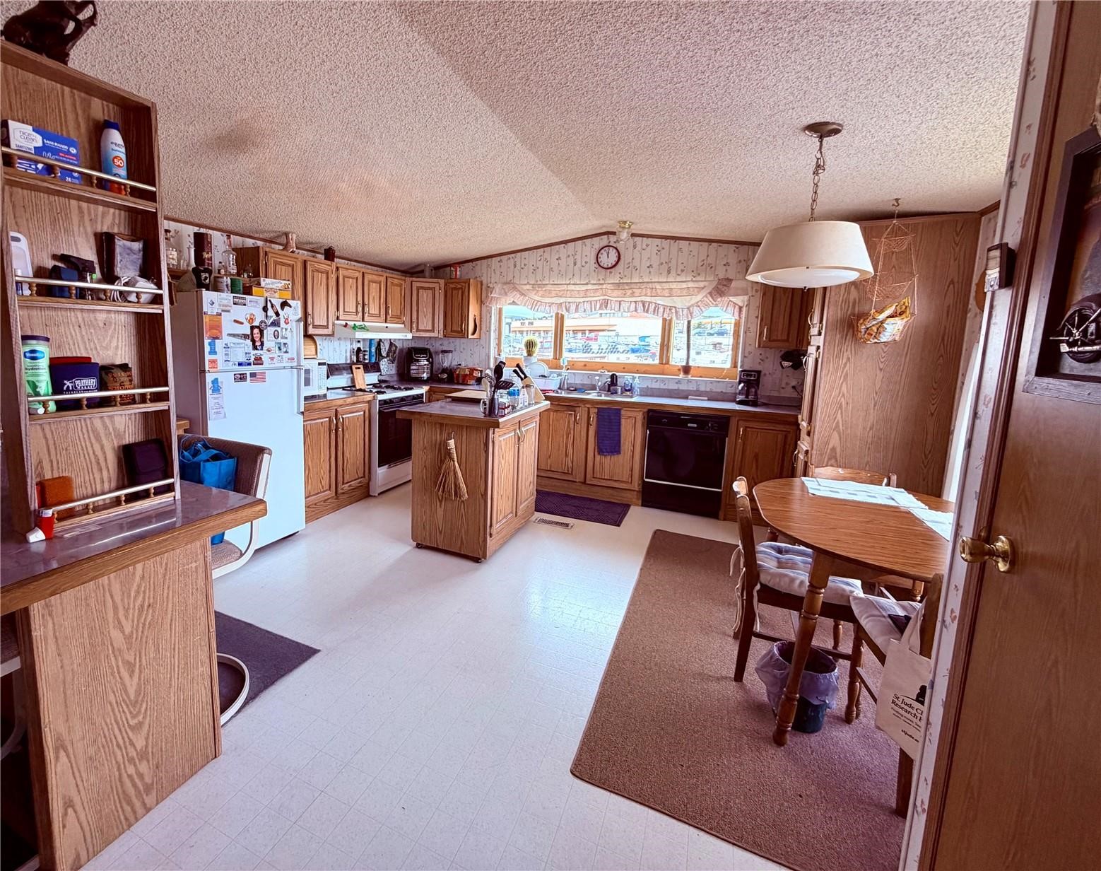 125 12th Street 6 Property Photo 5