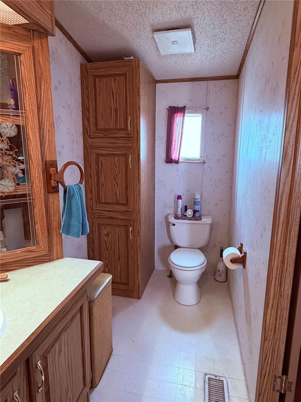 125 12th Street 6 Property Photo 14