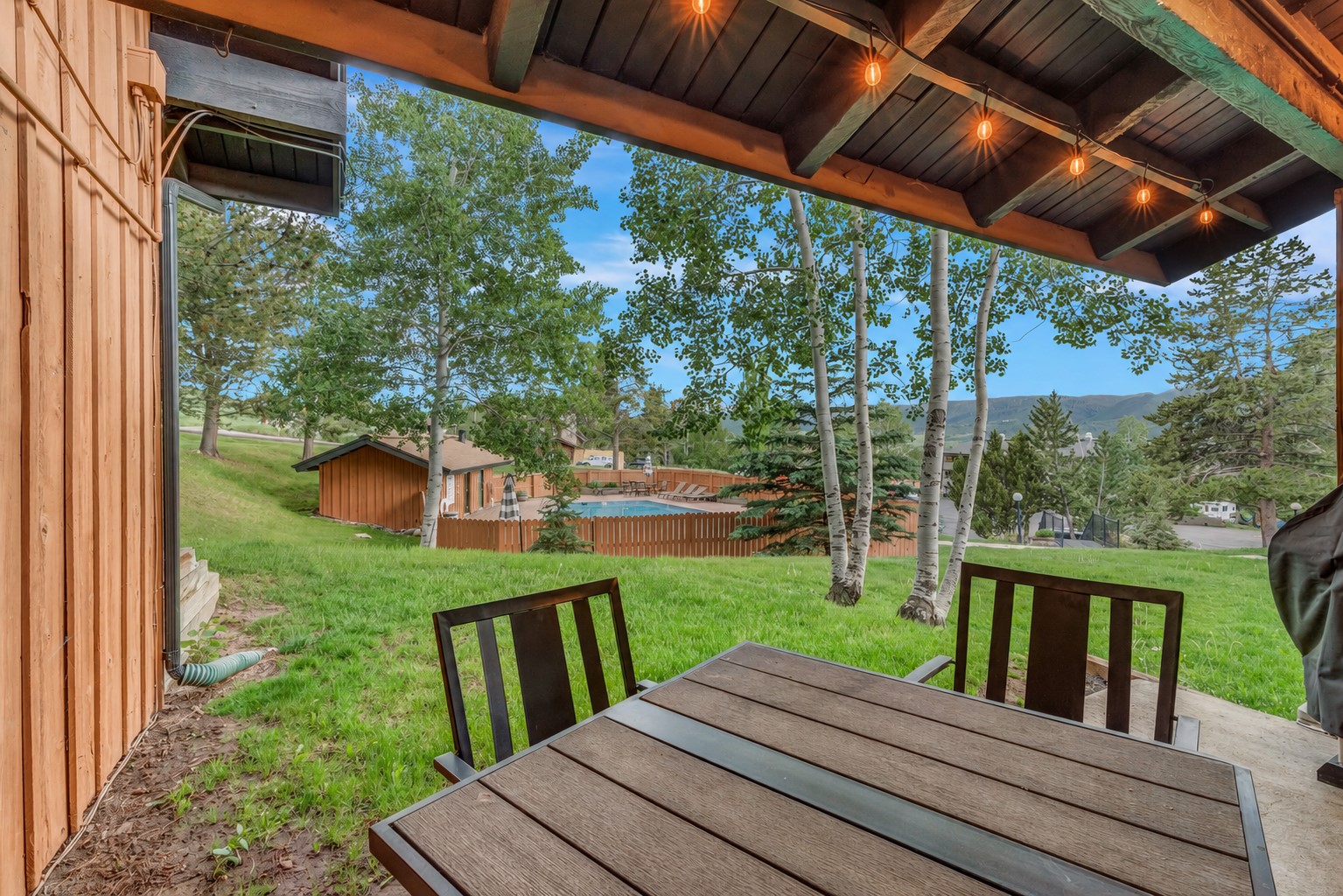 2767 Apres Ski Way E2 Property Photo 30
