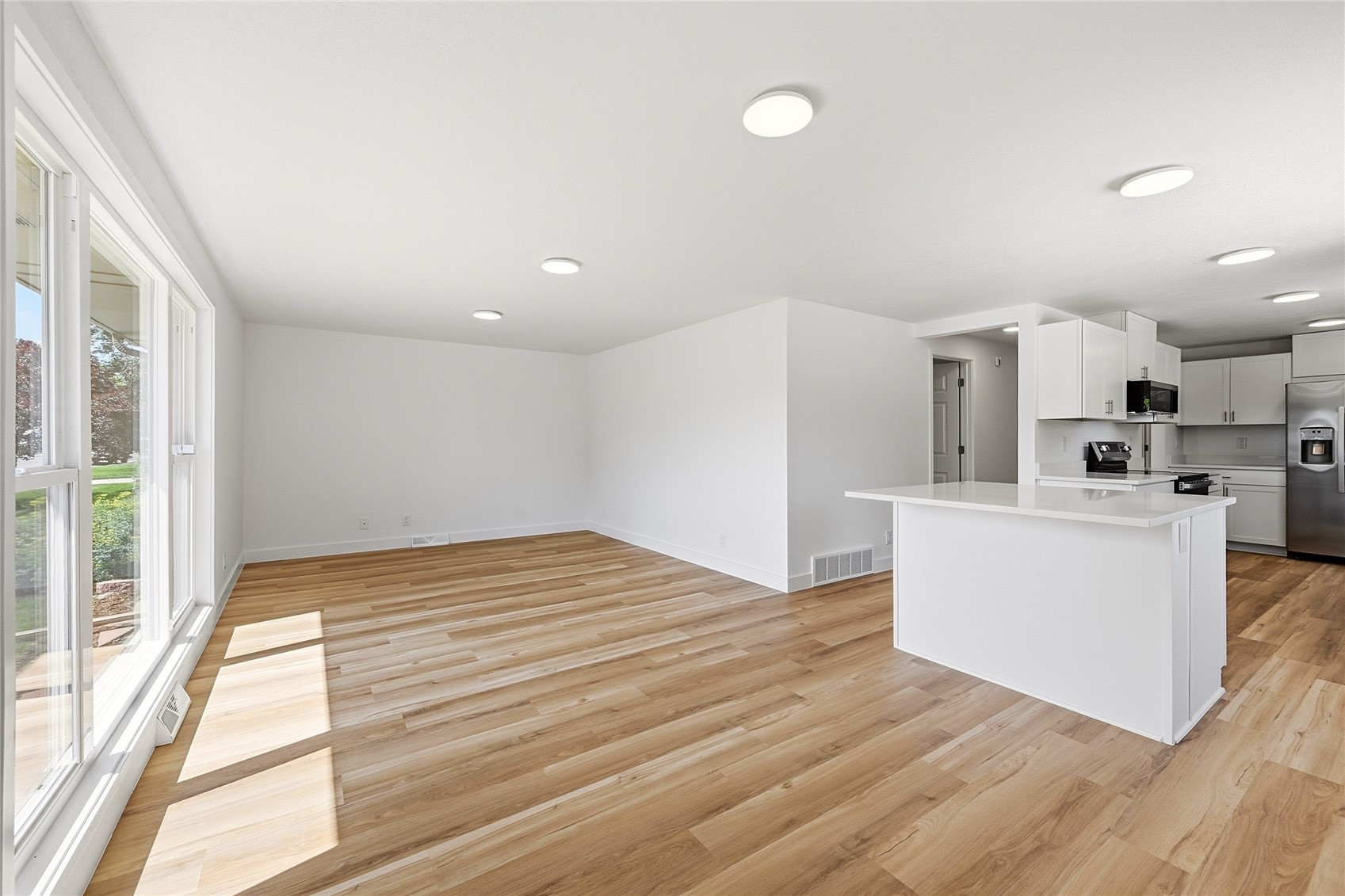 350 Jade Street Property Photo 12