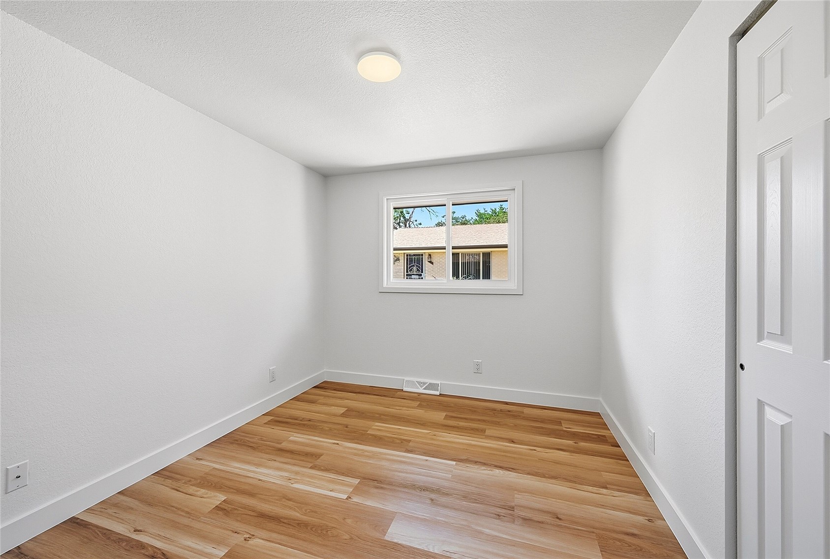 350 Jade Street Property Photo 22