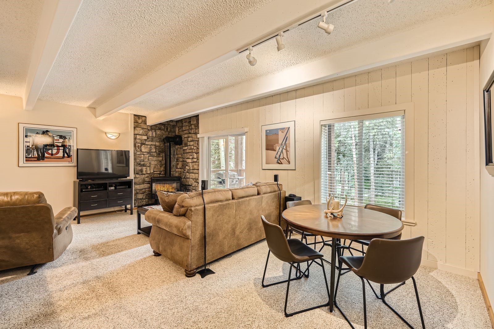 S1069722 Property Photo 6