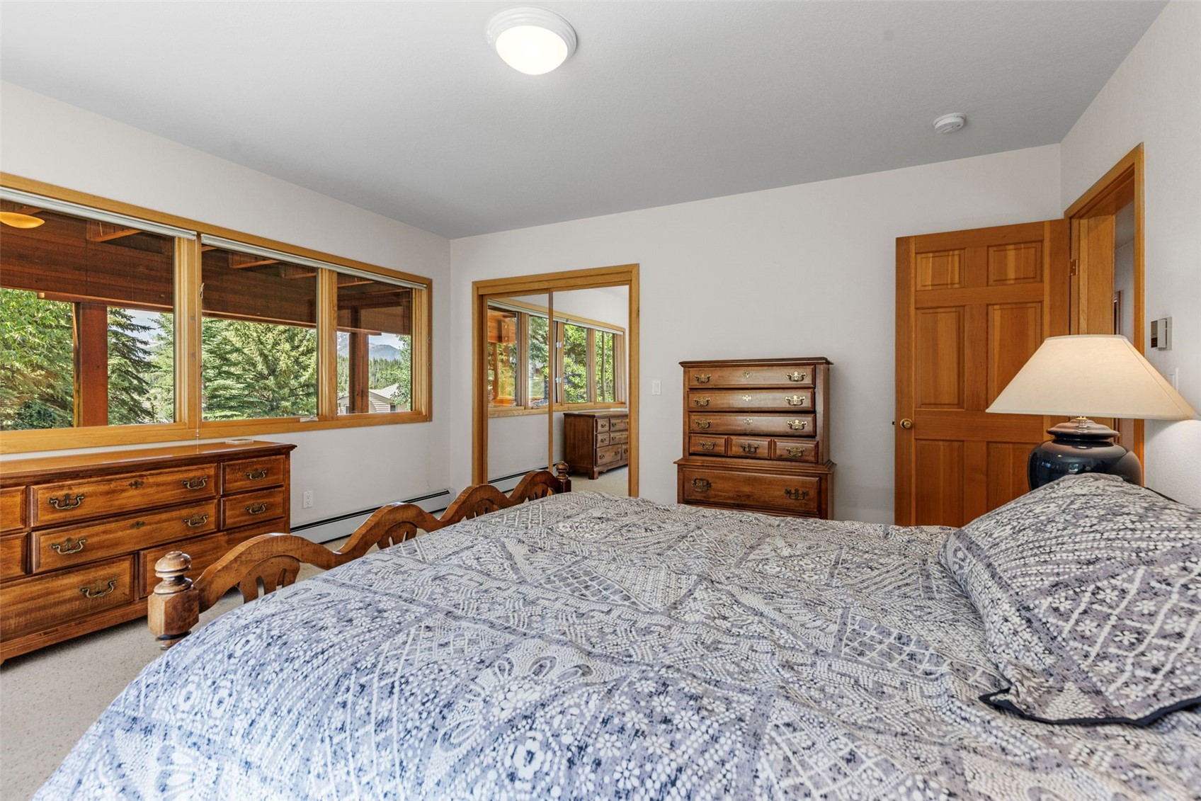 453 Ensign Drive Property Photo 32