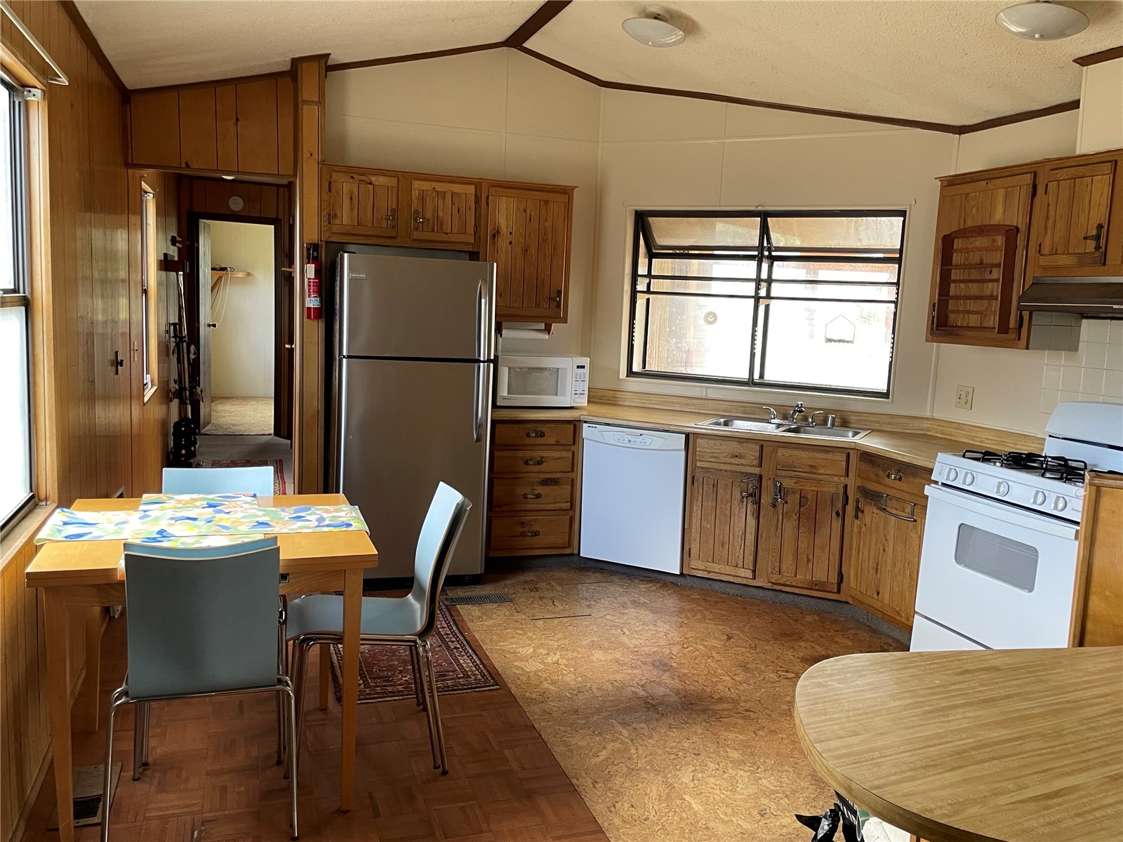 2 Snowmass Circle Property Photo 6