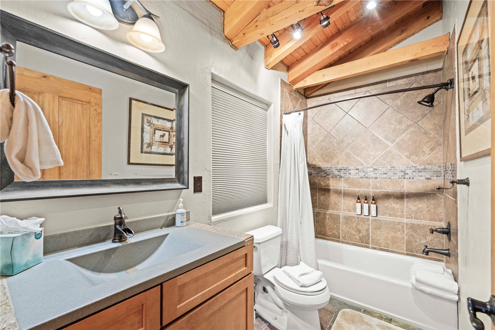 917 Sheep Ridge Road Property Photo 31