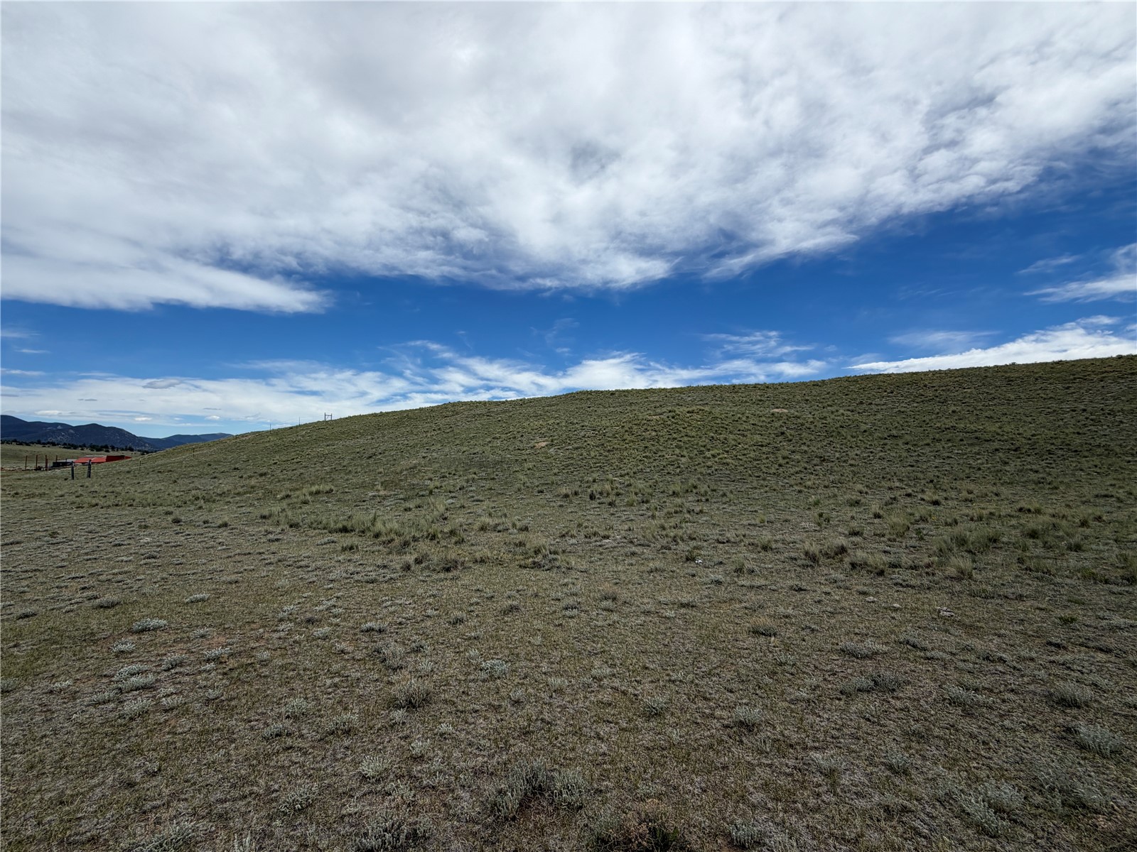 776 Commanche Trail Property Photo 7