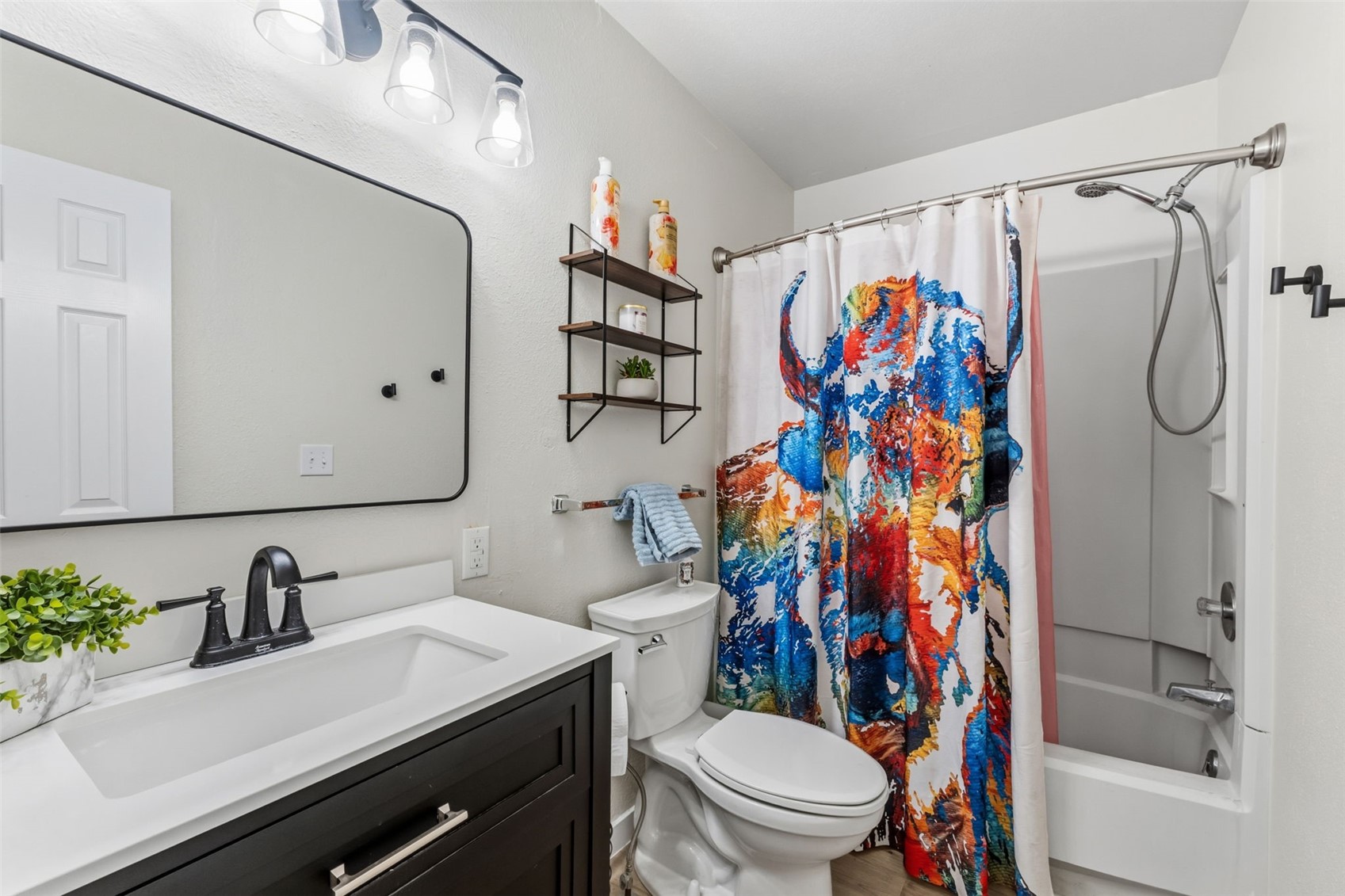 256 Cove Boulevard 7 Property Photo 11