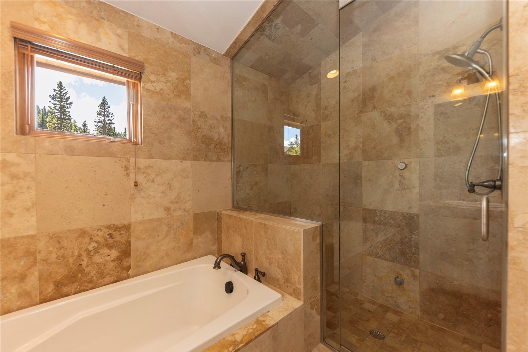 307 Teller Street D Property Photo 19
