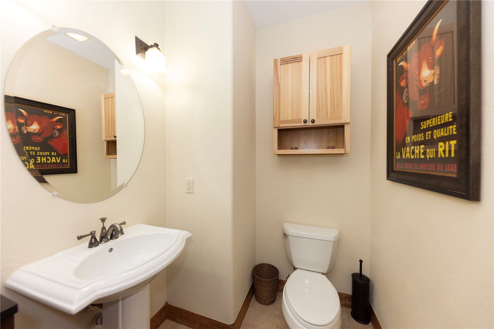 307 Teller Street D Property Photo 32