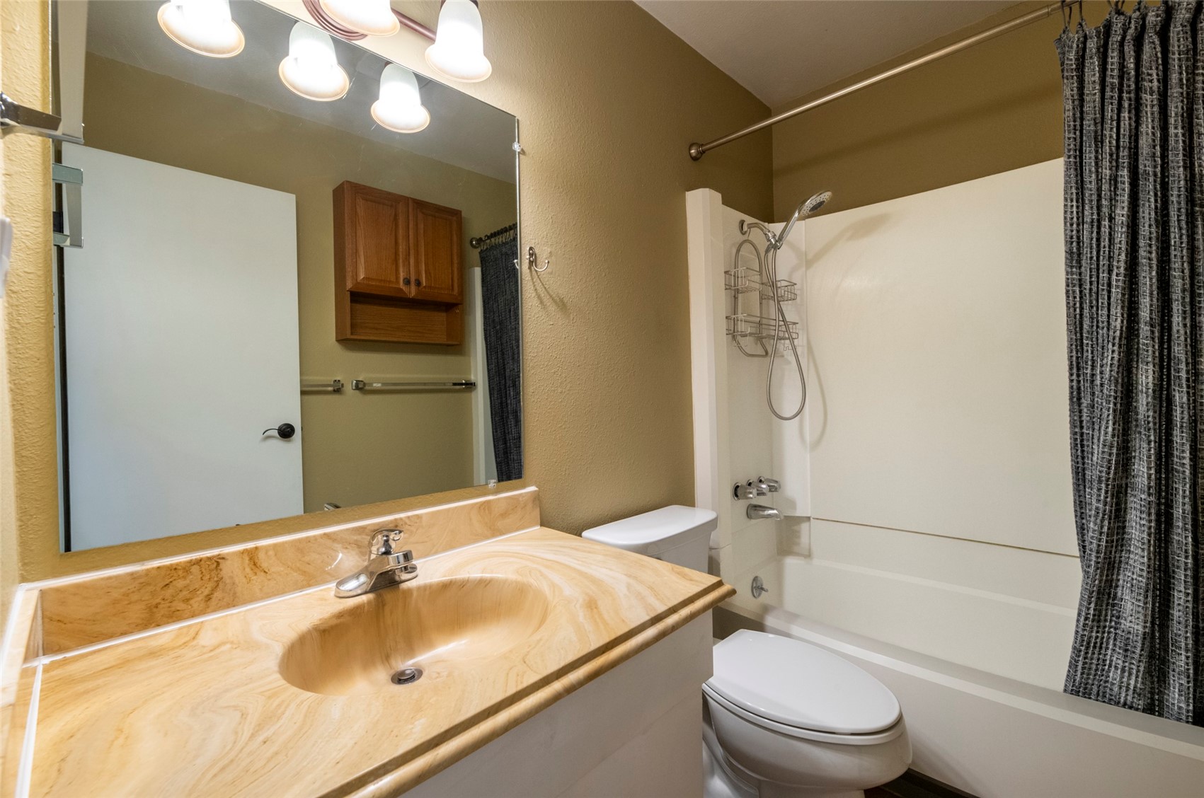 23800 Cr16 407 Property Photo 14