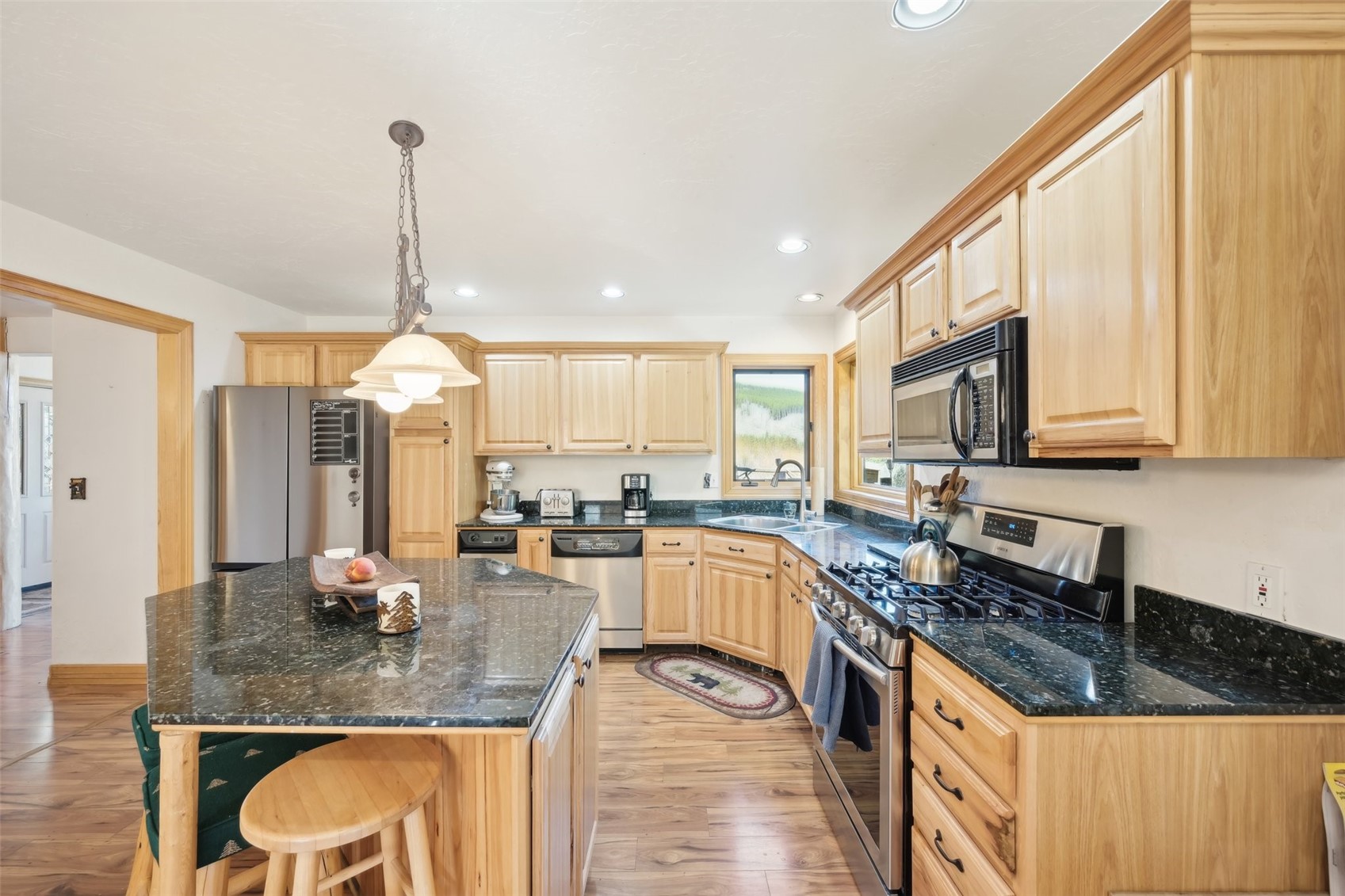 53 Mariposa Place Property Photo 15