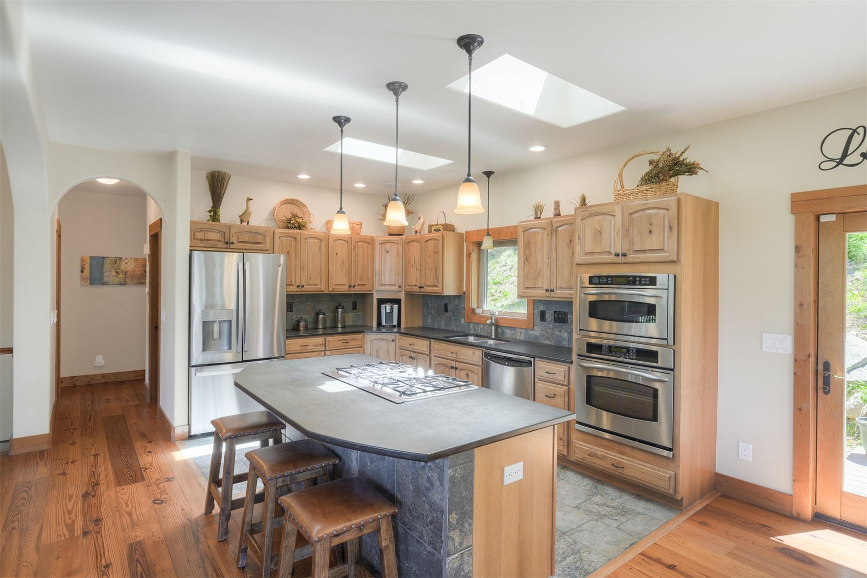 621 Doris Drive Property Photo 8
