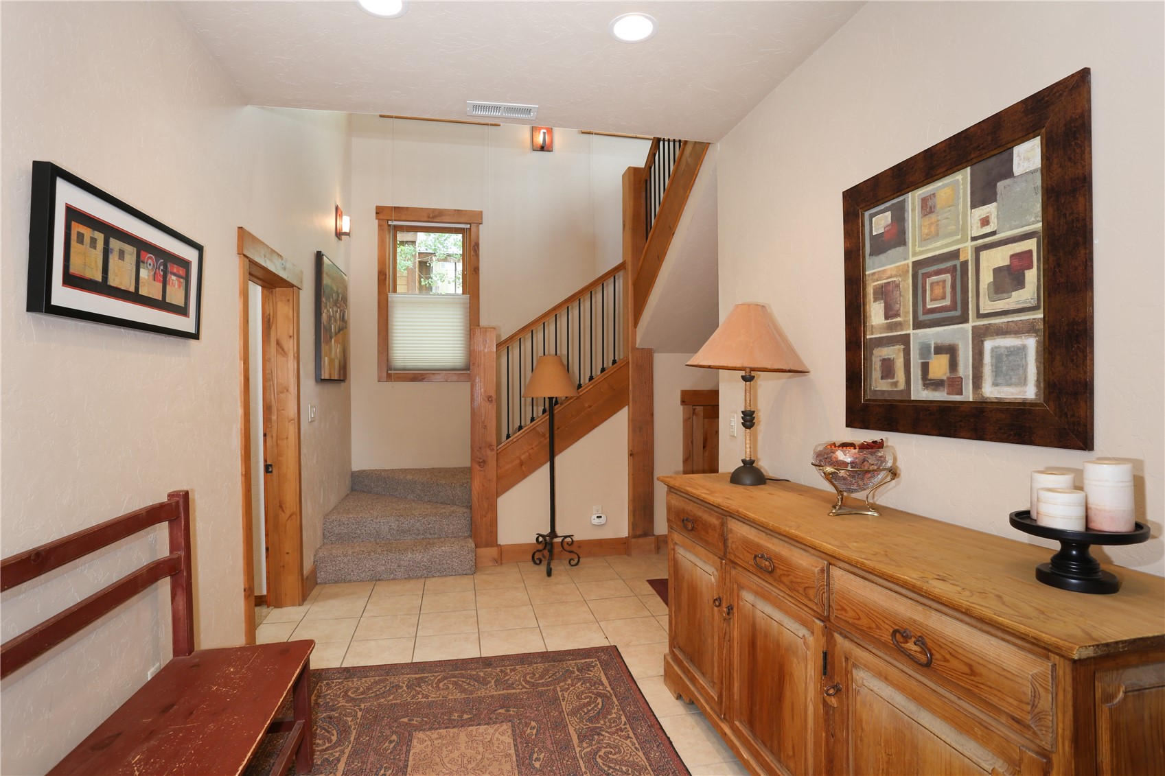 503 S 6th Avenue A Property Photo 3