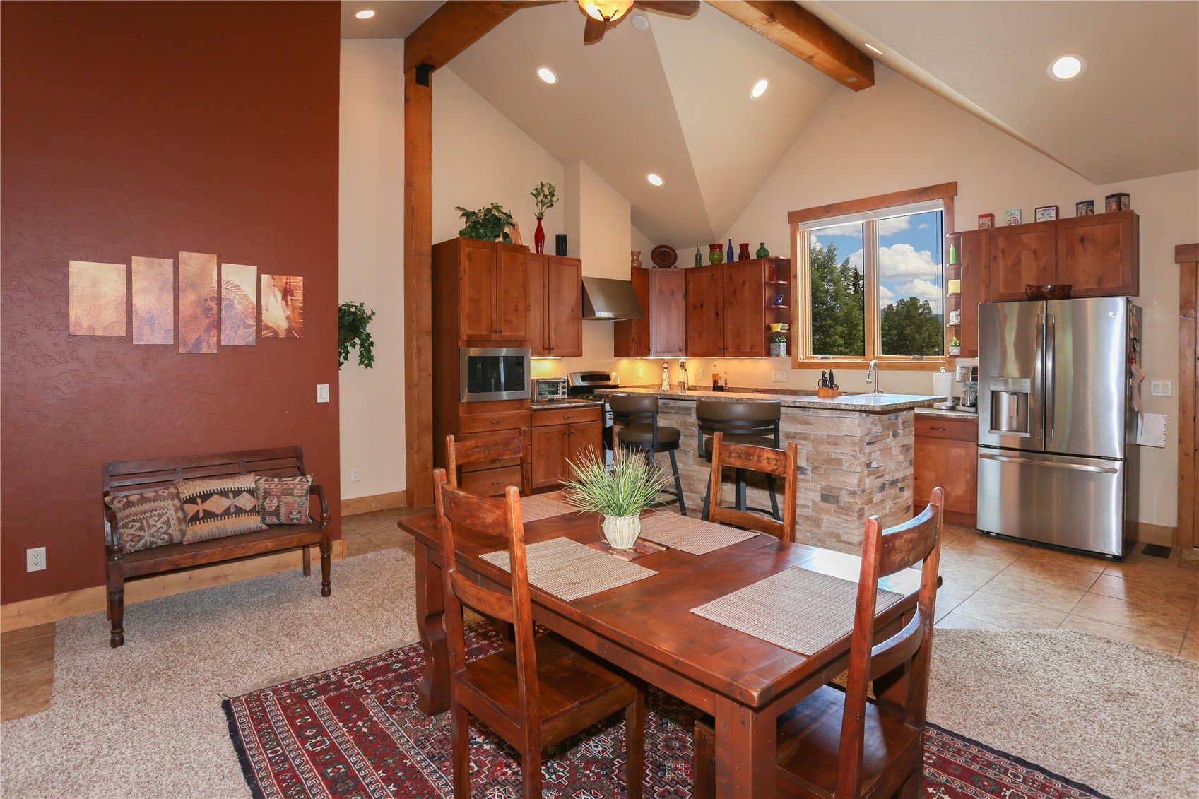 503 S 6th Avenue A Property Photo 5