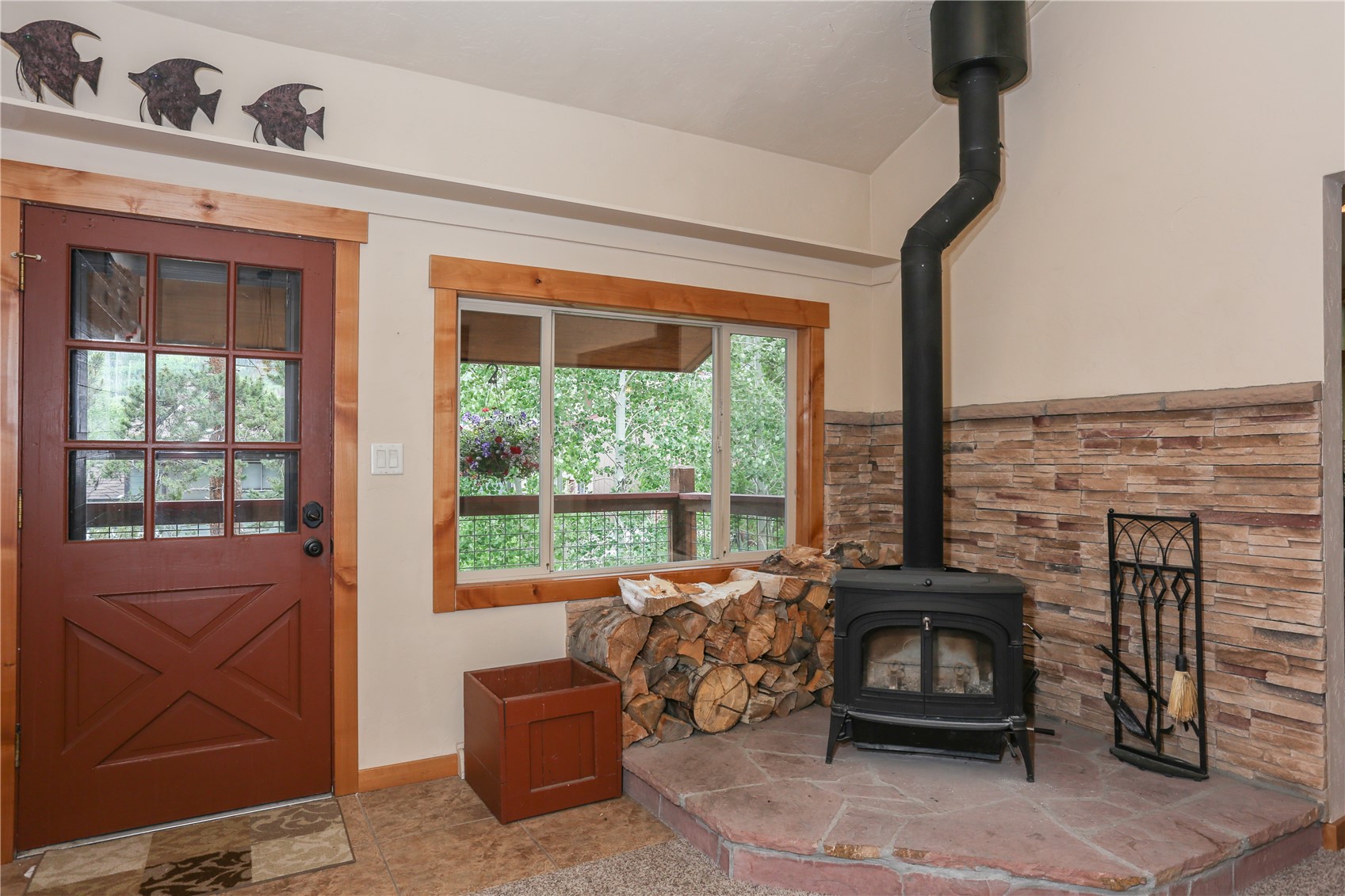 503 S 6th Avenue A Property Photo 15