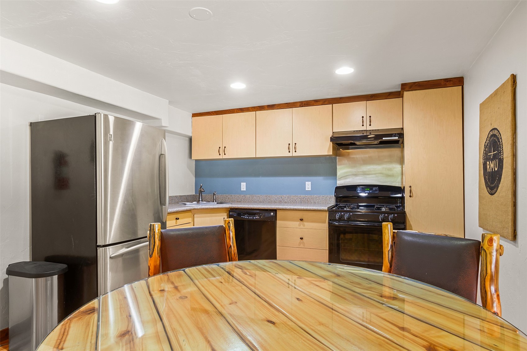 16 Bemrose Trail Property Photo 27