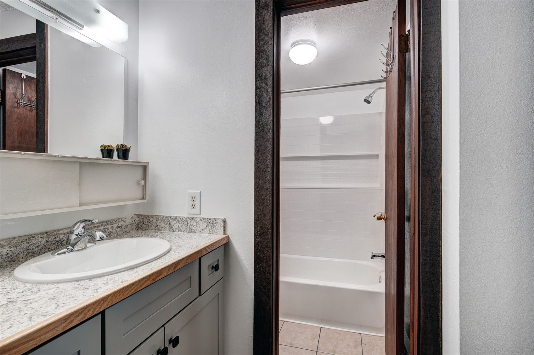 7307 Ryan Gulch Road D-8 Property Photo 18