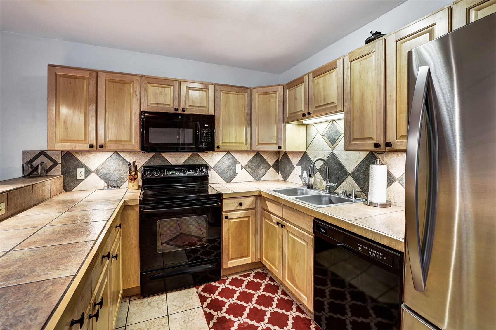 840 Four Oclock Road A1d Property Photo 14