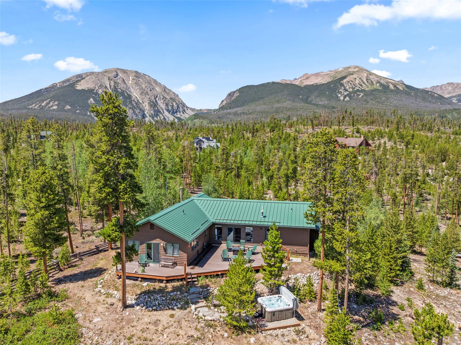 1139 Emerald Road Property Photo 3