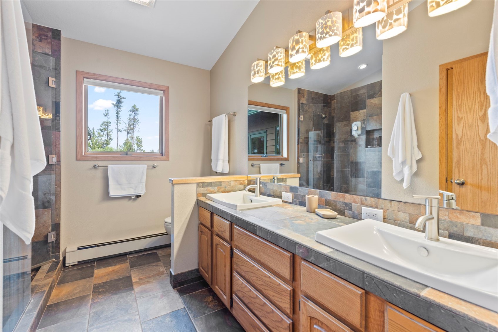 1139 Emerald Road Property Photo 34