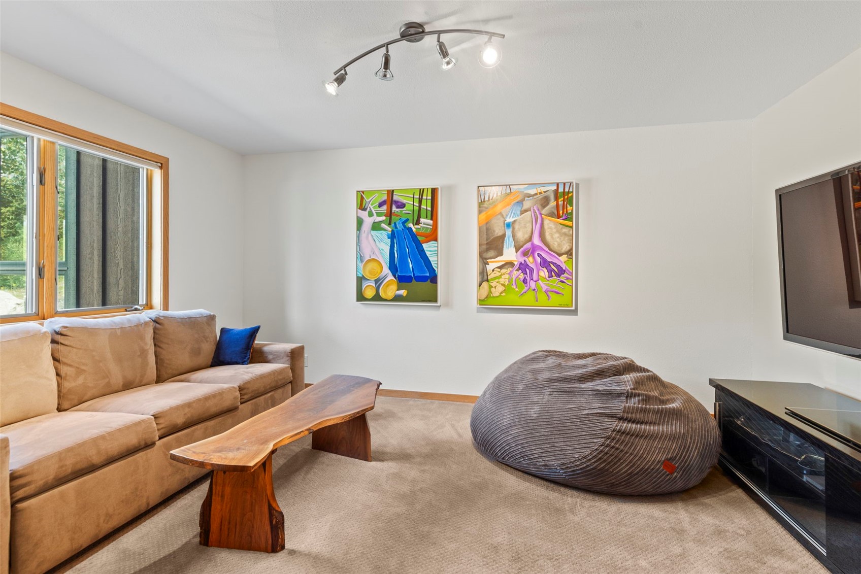 1139 Emerald Road Property Photo 44