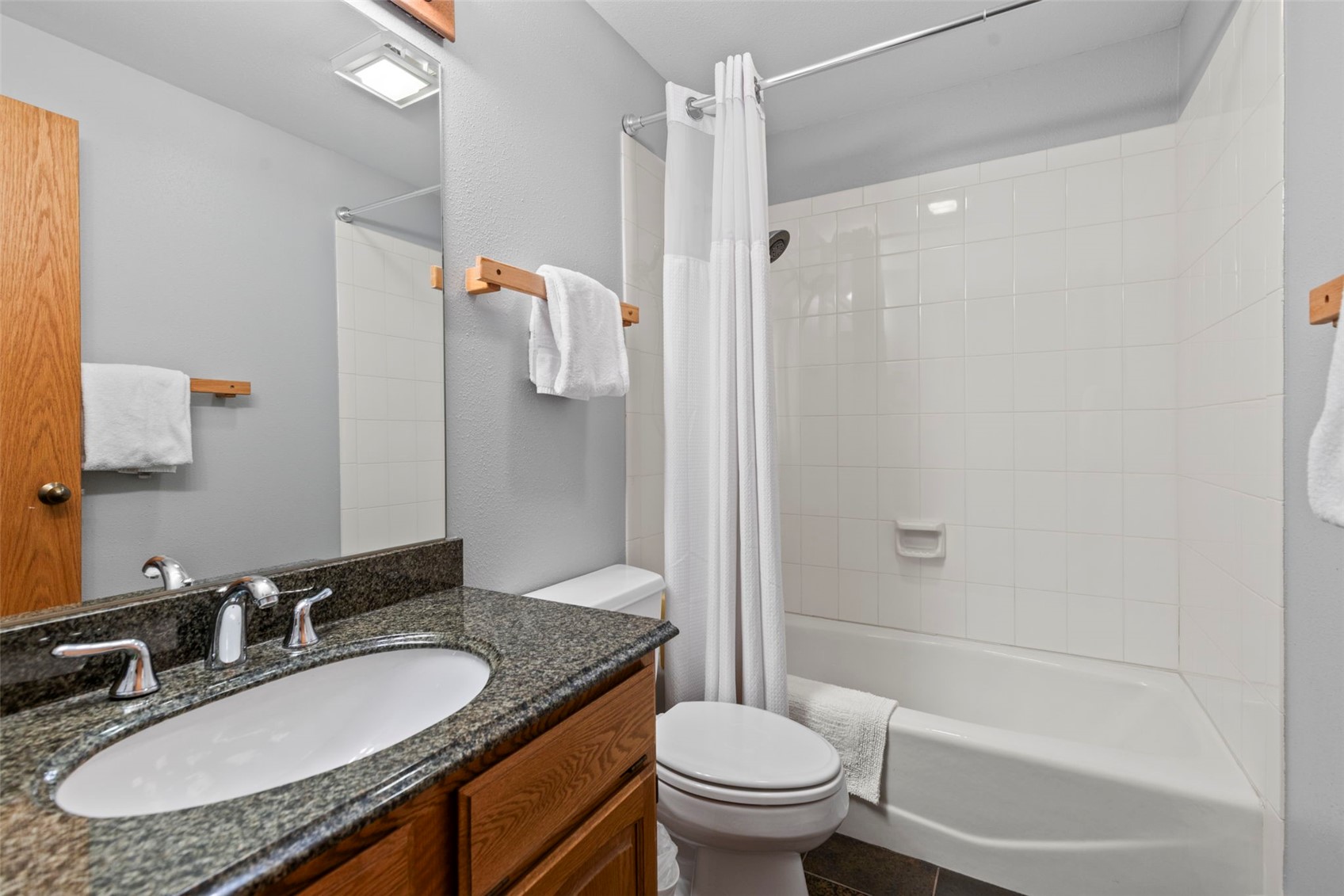 1139 Emerald Road Property Photo 45