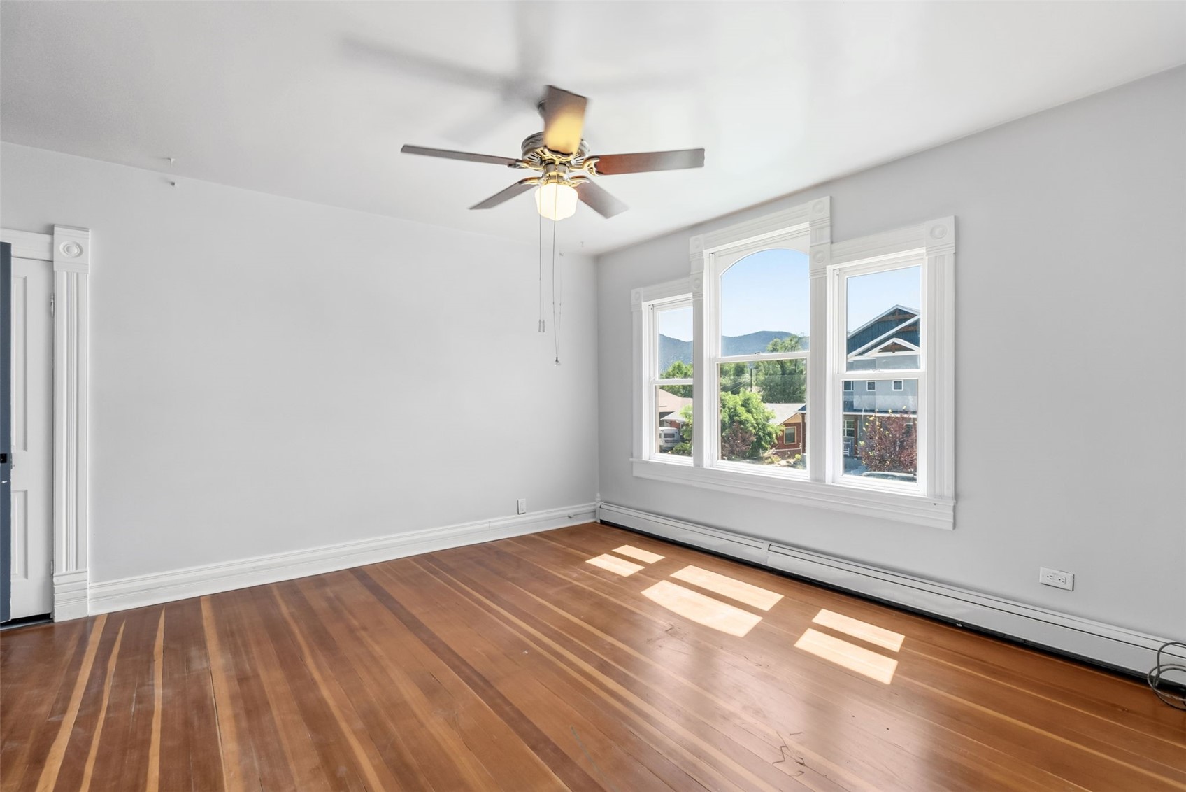 1148 F Property Photo 22
