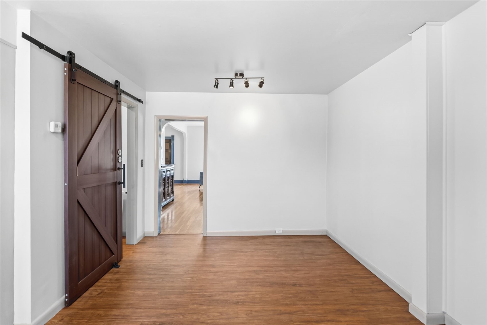 1148 F Property Photo 27