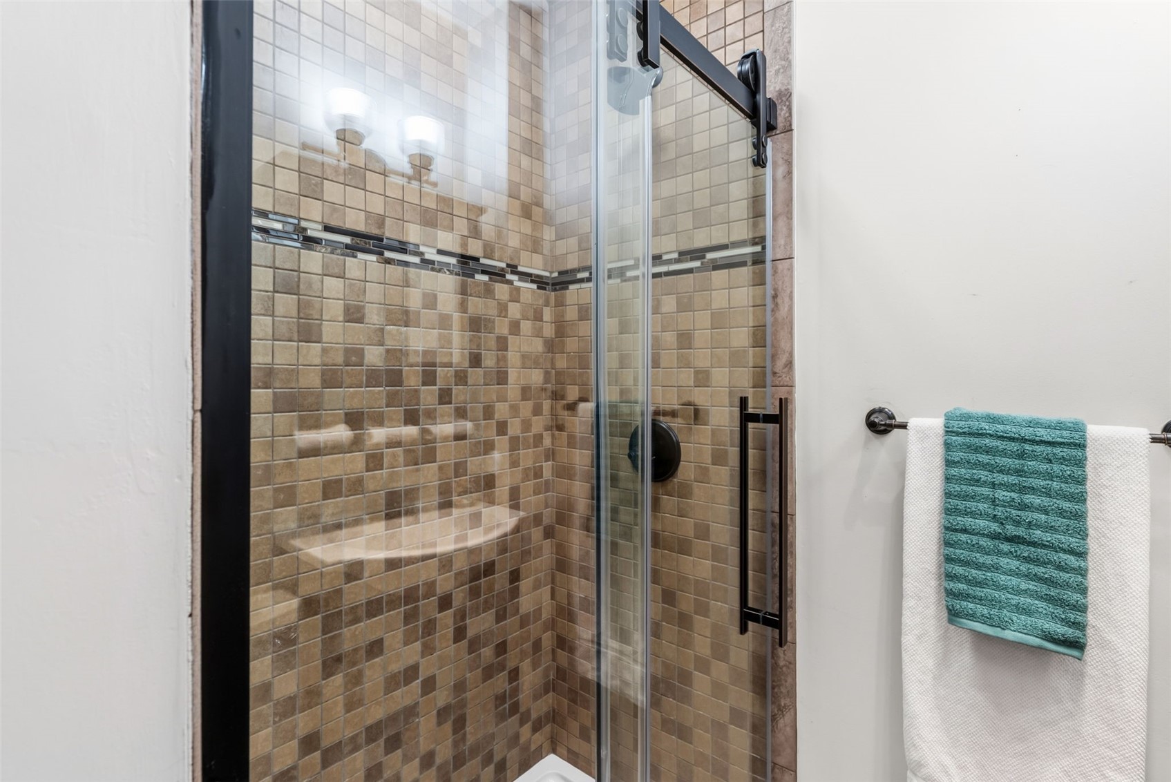 1148 F Property Photo 30
