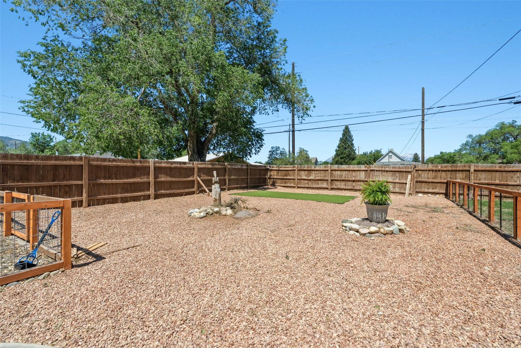 1148 F Property Photo 35