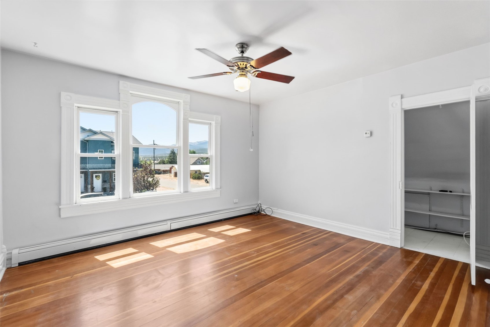 1148 F Property Photo 44