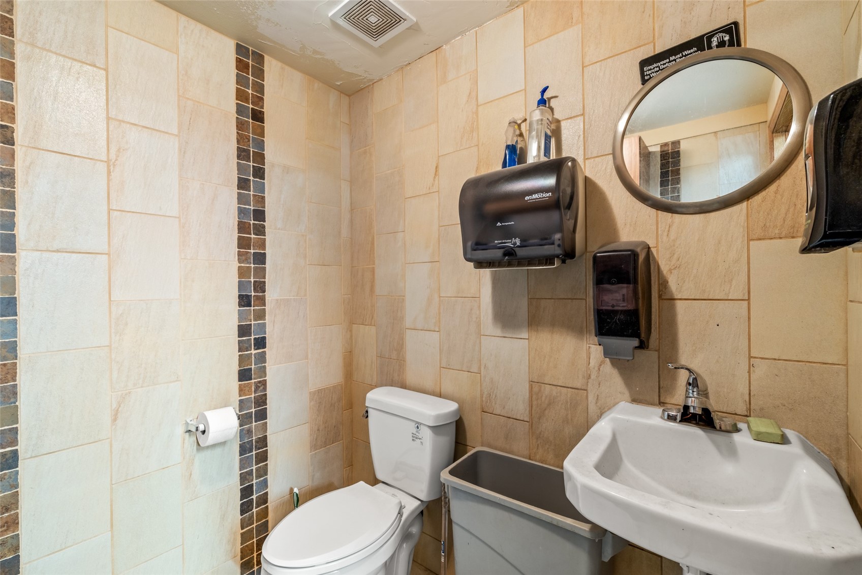 2754 Downhill Drive A, B, C Property Photo 17