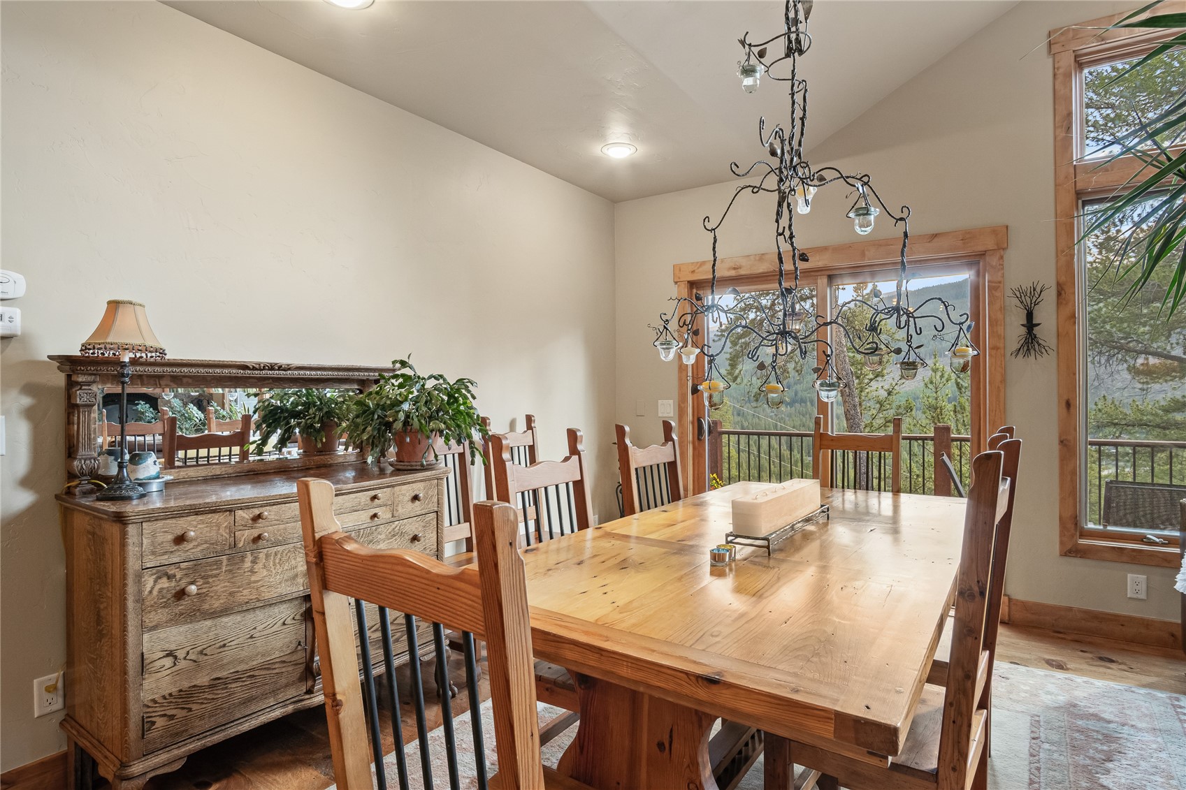 314 Coronet Drive Property Photo 8
