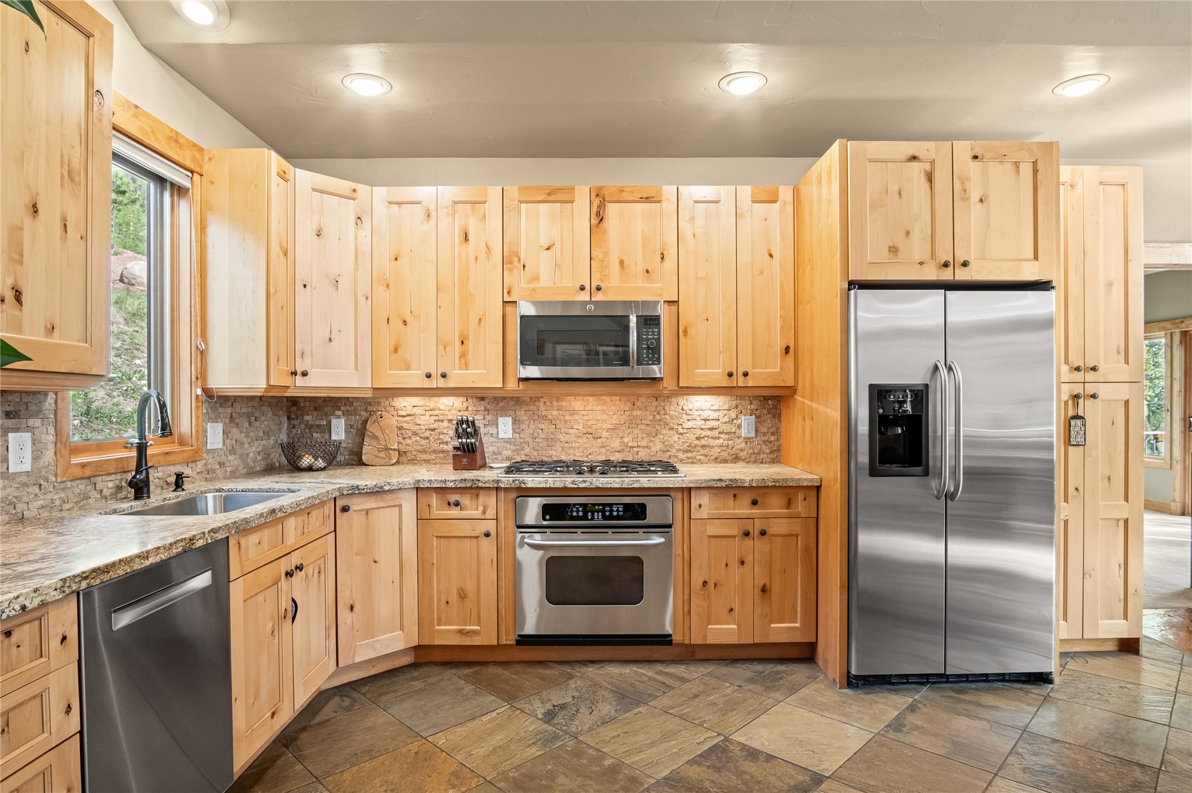 314 Coronet Drive Property Photo 15