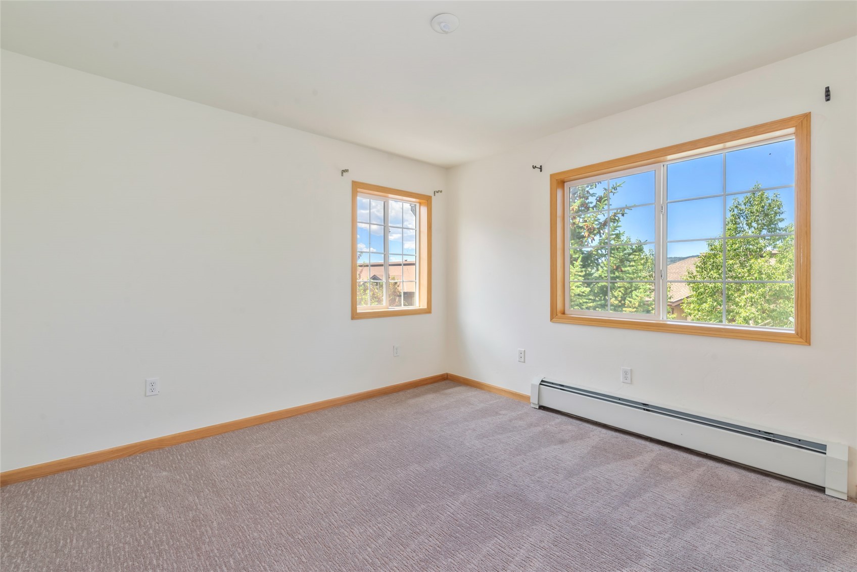 3340 Columbine Drive 708 Property Photo 10