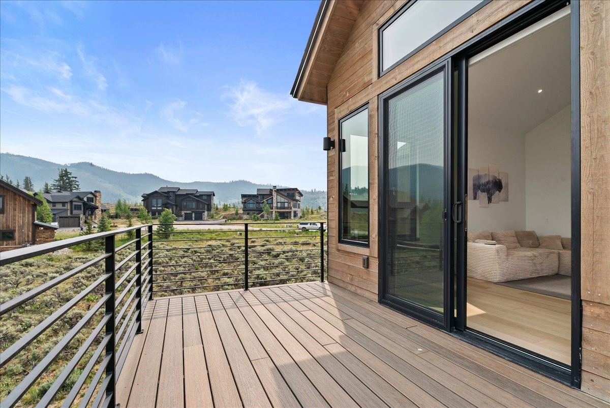 127 Telluride Court Property Photo 33